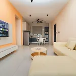Danga Bay Pastel Hideout 3Br 7Pax Balcony View By Our Stay
