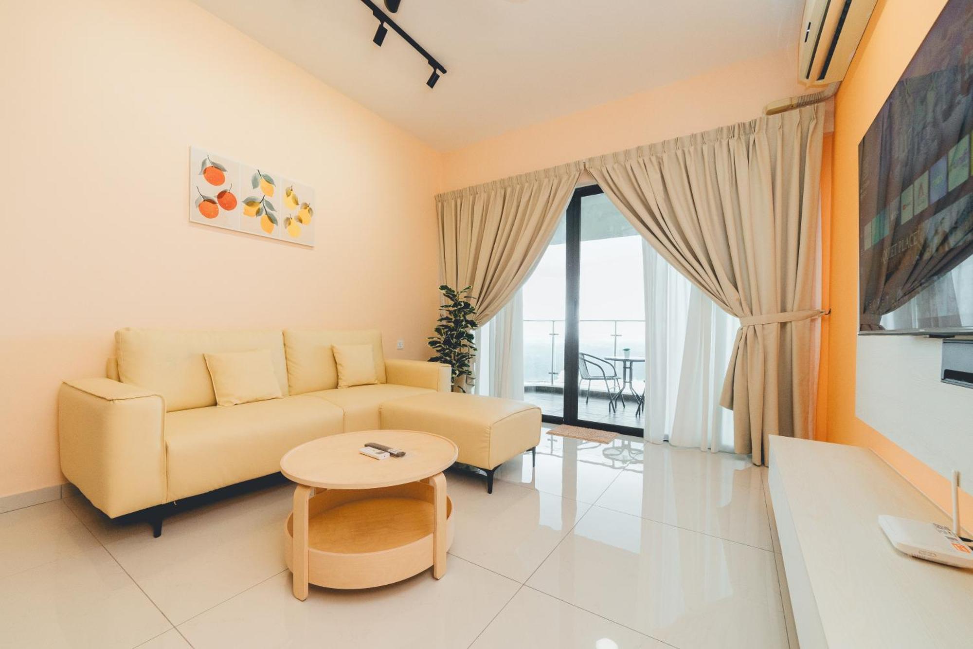 Pangsapuri Danga Bay Pastel Hideout 3br 7pax Balcony View By Our Johor Bahru