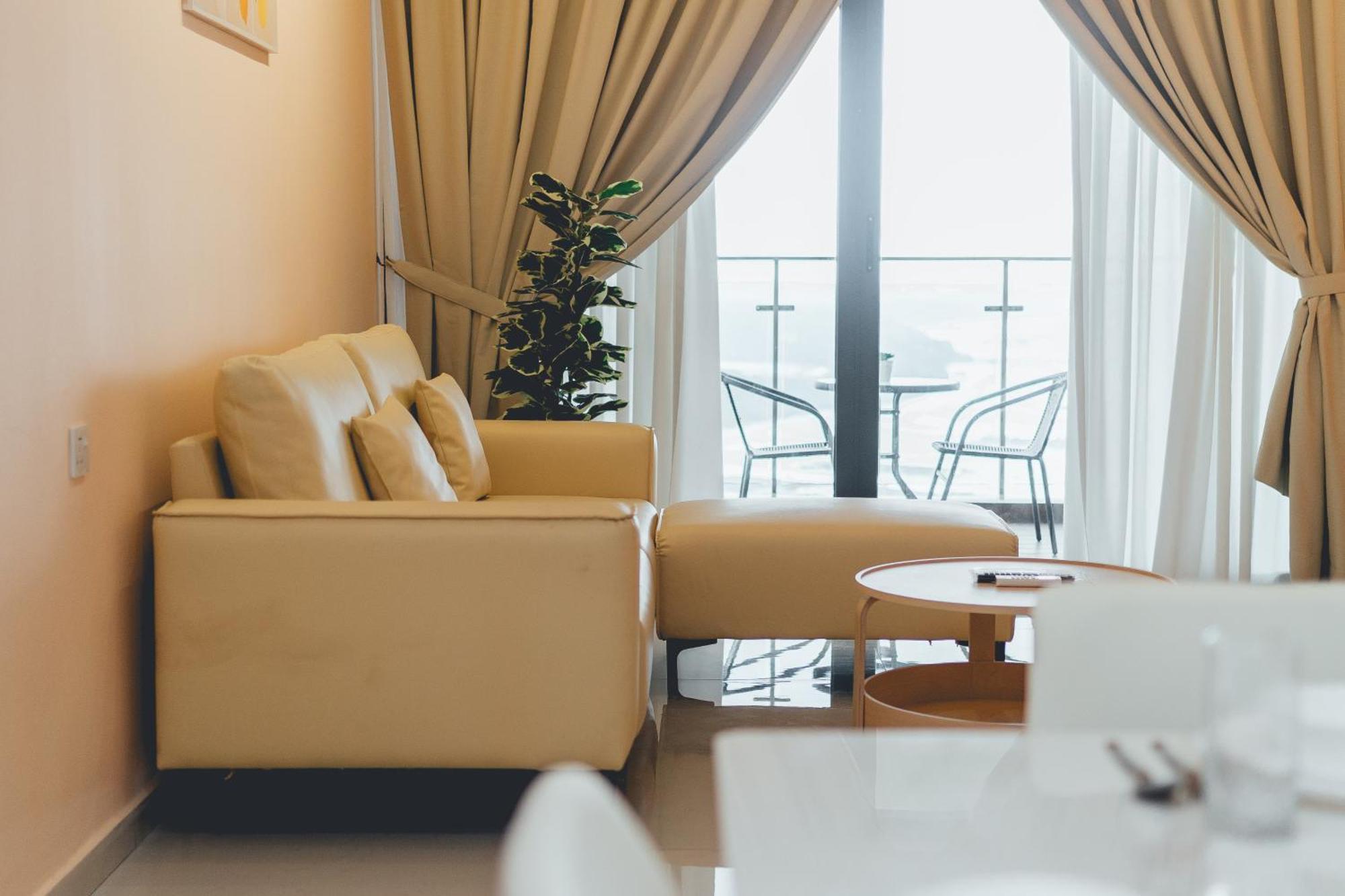 Danga Bay Pastel Hideout 3br 7pax Balcony View By Our Johor Bahru
